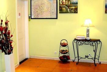 Hotel Hongqiao Terminal Jinshajiang Road Changfeng 2*