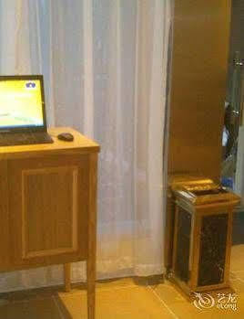 Hotel Hongqiao Terminal Jinshajiang Road Changfeng